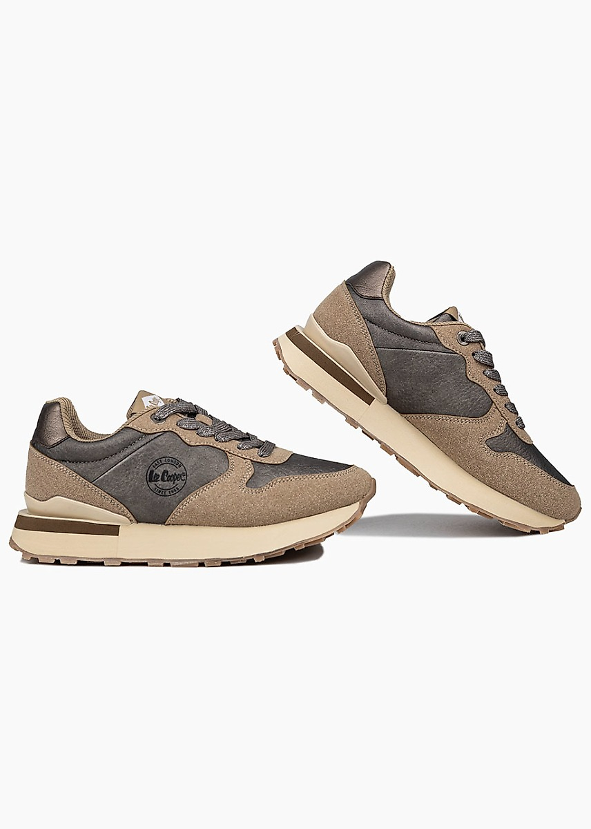 Lee Cooper Női cipők LCJ-25-03-3827LA