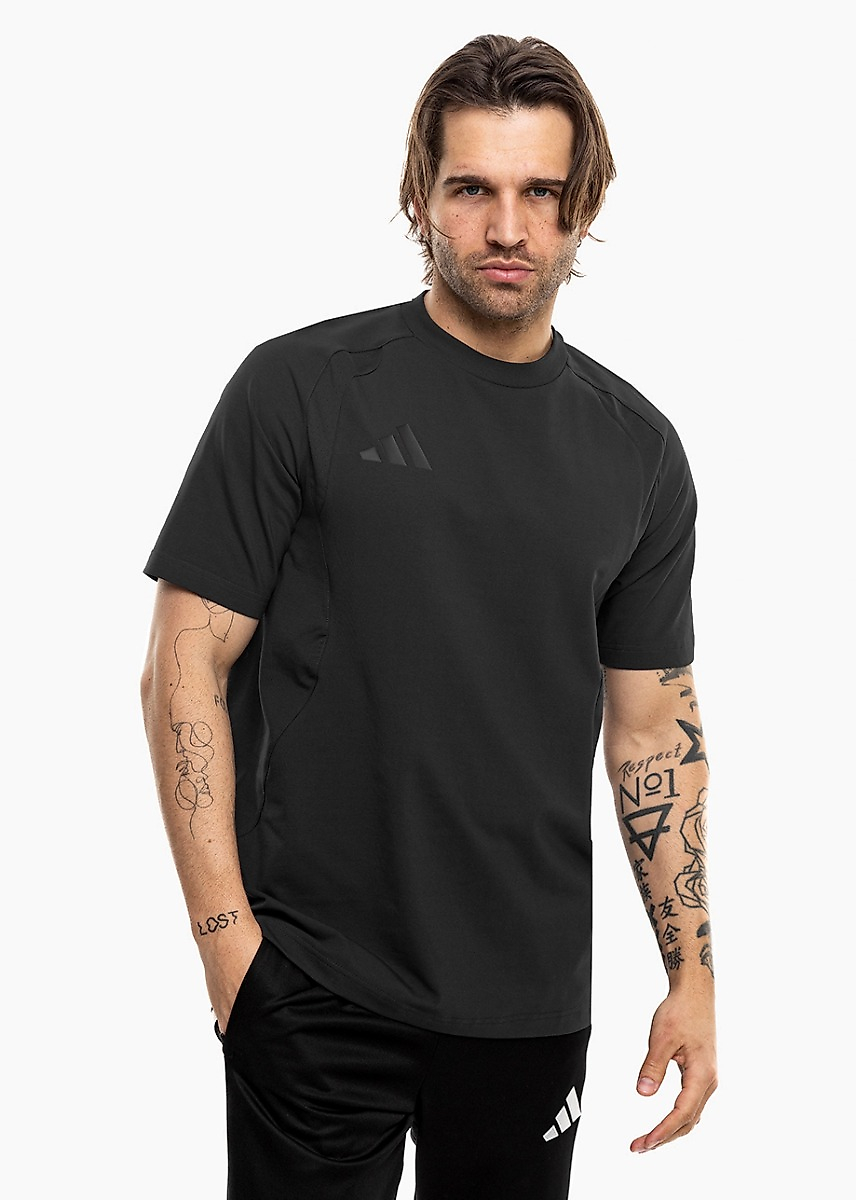 adidas Férfi póló Tiro 26 Travel Tee JM5543