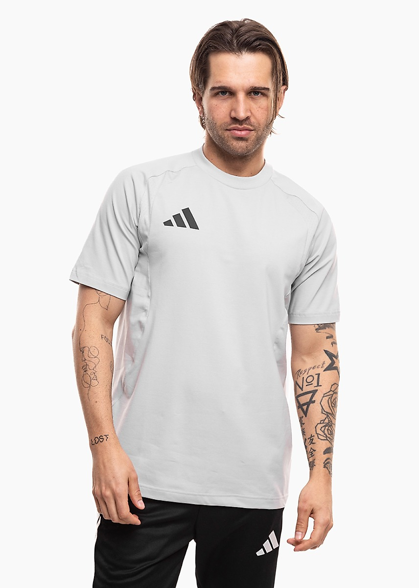 adidas Férfi póló Tiro 26 Travel Tee KD1120