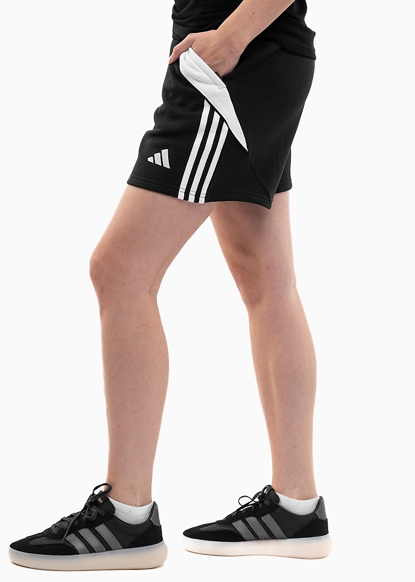 adidas Női rövidnadrág Tiro 24 Sweat IP1950