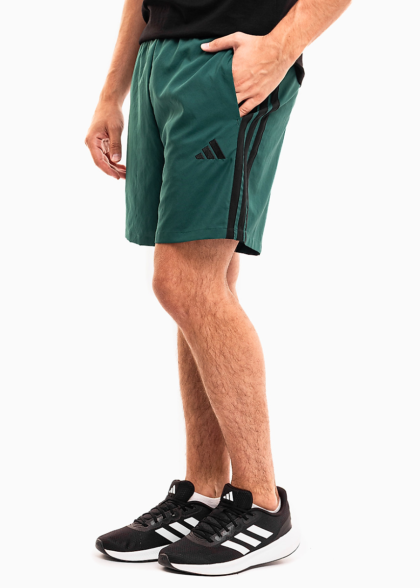 adidas Férfi rövidnadrág Essentials 3-Stripes Chelsea JW1910